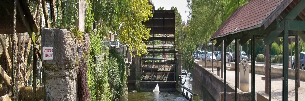 image-tolerie-fine-industrielle-l-isle-sur-la-sorgue.webp Image Tôlerie fine industrielle L'Isle-sur-la-Sorgue