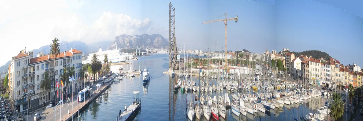 image-tolerie-fine-industrielle-la-seyne-sur-mer.webp Image Tôlerie fine industrielle La Seyne-sur-Mer