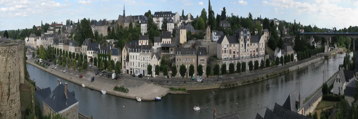 image-tolerie-fine-industrielle-mayenne.webp Image Tôlerie fine industrielle Mayenne