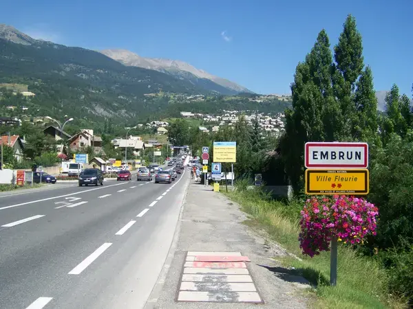 Tôlerie Industrielle Pro Tôlerie fine industrielle Embrun Tôlerie Industrielle Pro Tôlerie fine industrielle Embrun