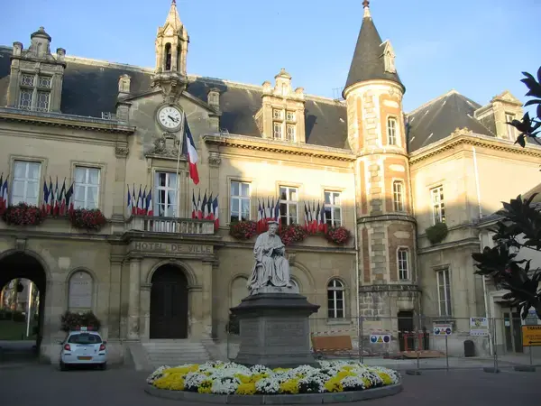 Tôlerie Industrielle Pro Tôlerie fine industrielle Melun Tôlerie Industrielle Pro Tôlerie fine industrielle Melun