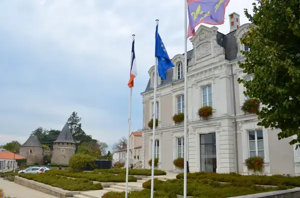 Tôlerie Industrielle Pro Tôlerie fine industrielle Orée d'Anjou Tôlerie Industrielle Pro Tôlerie fine industrielle Orée d'Anjou