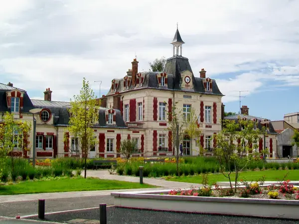 Tôlerie Industrielle Pro Tôlerie fine industrielle Persan Tôlerie Industrielle Pro Tôlerie fine industrielle Persan