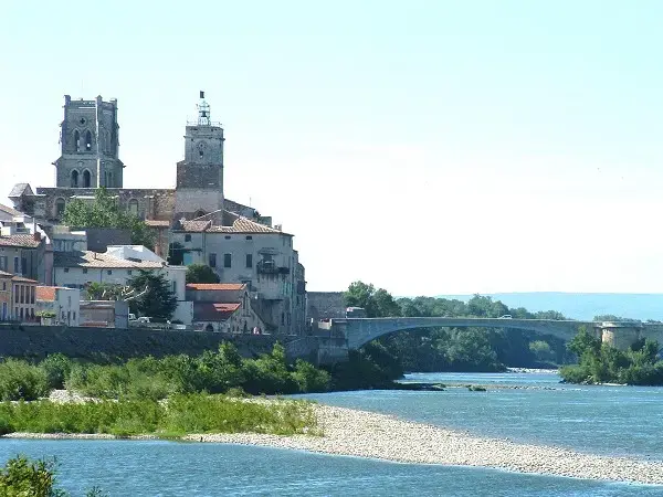 Tôlerie Industrielle Pro Tôlerie fine industrielle Pont-Saint-Esprit Tôlerie Industrielle Pro Tôlerie fine industrielle Pont-Saint-Esprit