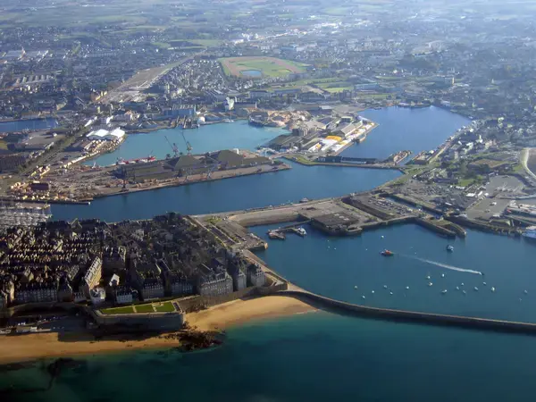Tôlerie Industrielle Pro Tôlerie fine industrielle Saint-Malo Tôlerie Industrielle Pro Tôlerie fine industrielle Saint-Malo