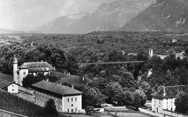 Tôlerie Industrielle Pro Tôlerie fine industrielle Saint-Marcellin Tôlerie Industrielle Pro Tôlerie fine industrielle Saint-Marcellin